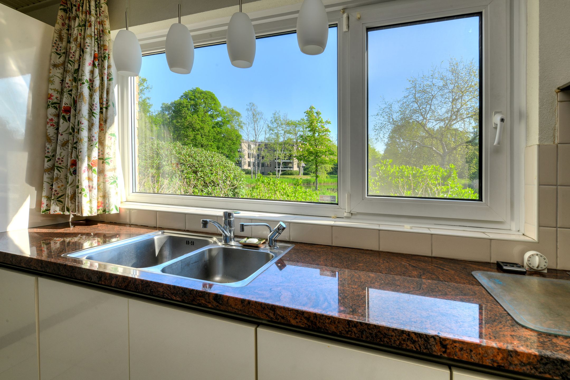 Foto 12 van Lange Voren 24