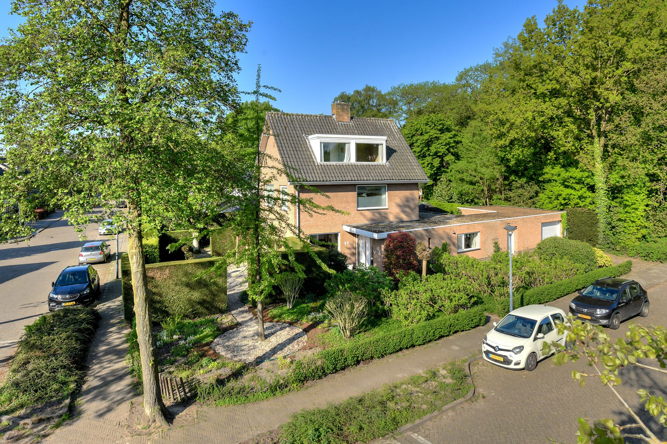 Foto 33 van Lange Voren 24