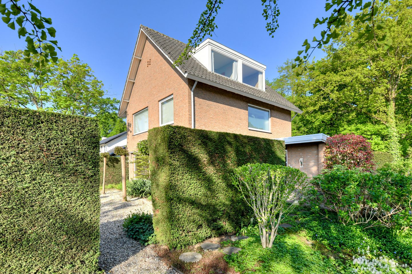 Foto 34 van Lange Voren 24