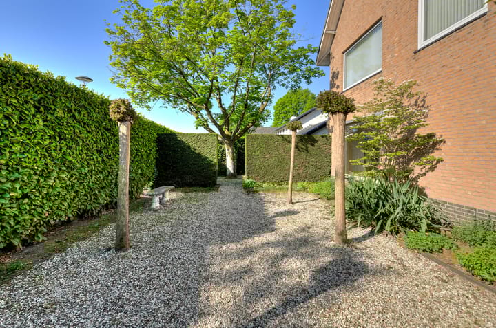 Foto 38 van Lange Voren 24