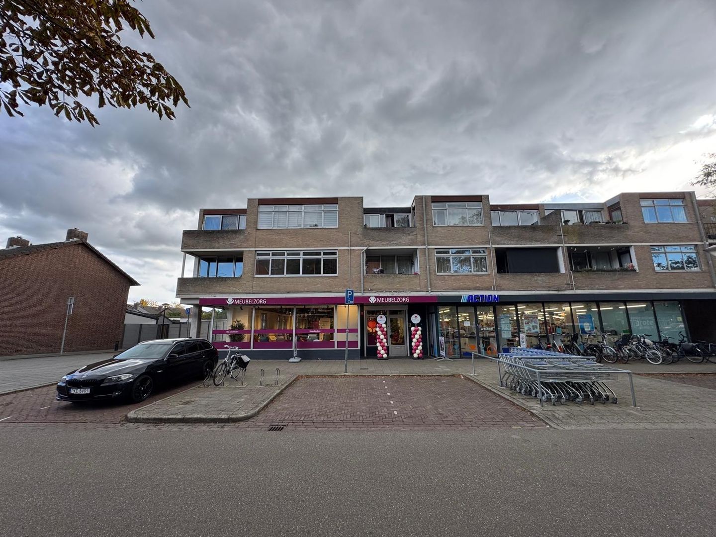 View photo 3 of Sint Jozefplein 29