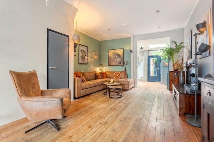 Photo 2 of Parkstraat 12