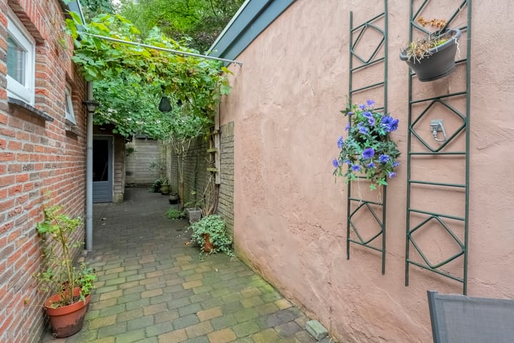 Photo 3 of Parkstraat 12