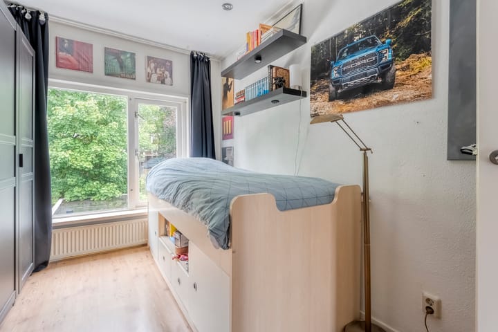 Photo 19 of Parkstraat 12