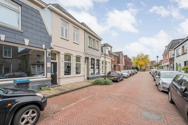 Photo 26 of Parkstraat 12