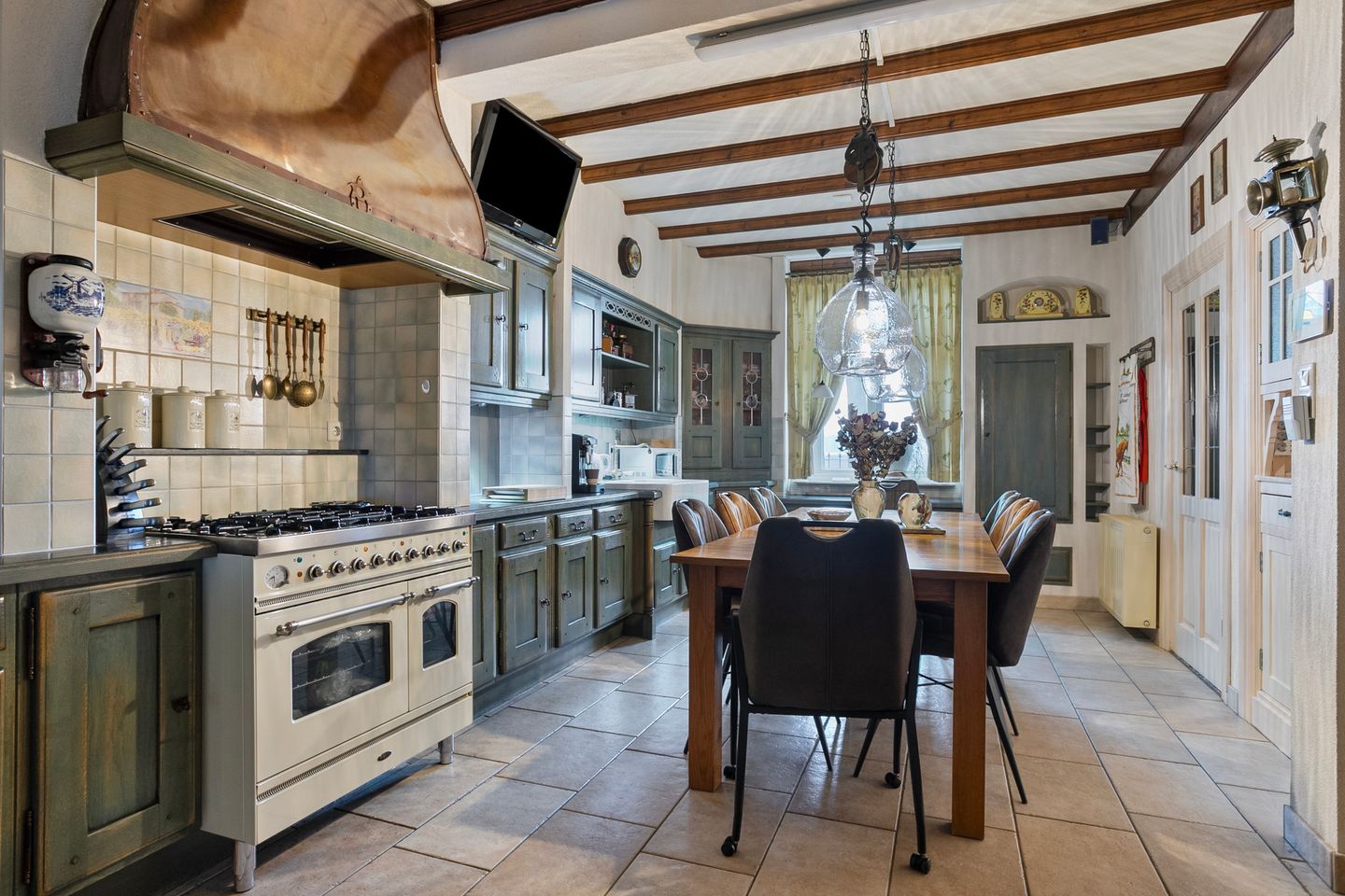 Foto 10 van Rijksweg 28