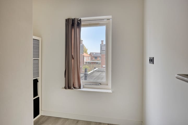 Photo 30 of Prinses Irenestraat 20