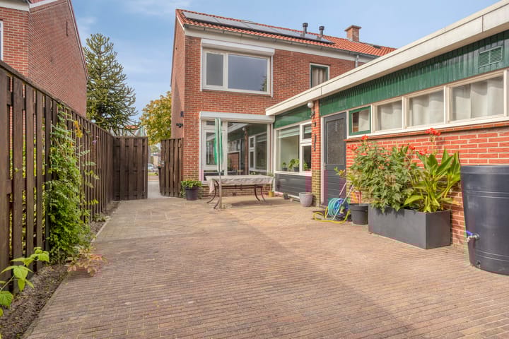 Photo 33 of Prinses Irenestraat 20