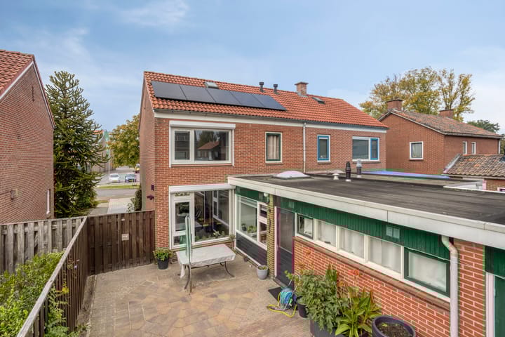 Photo 37 of Prinses Irenestraat 20