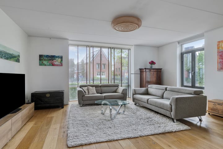 Foto 2 van Vlinderplein 20