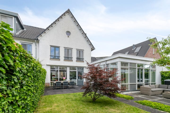 Foto 5 van Vlinderplein 20