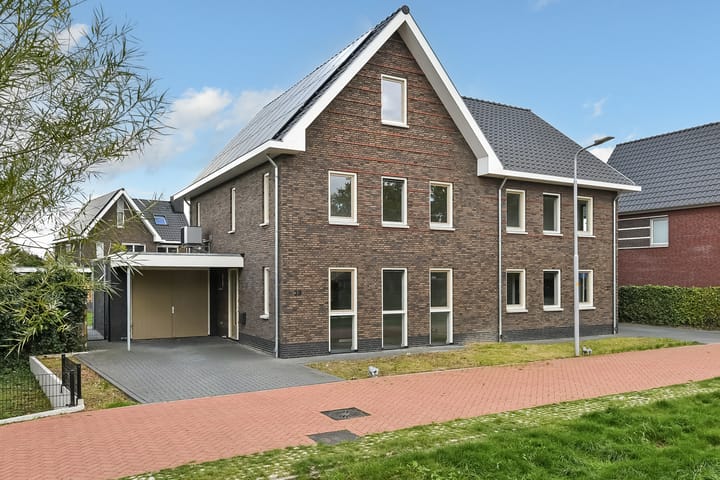 Photo 5 of Kruisbessenstraat 39