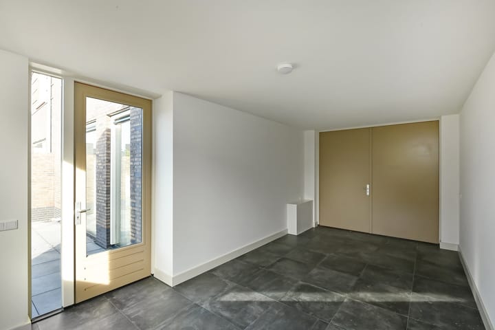 Photo 41 of Kruisbessenstraat 39