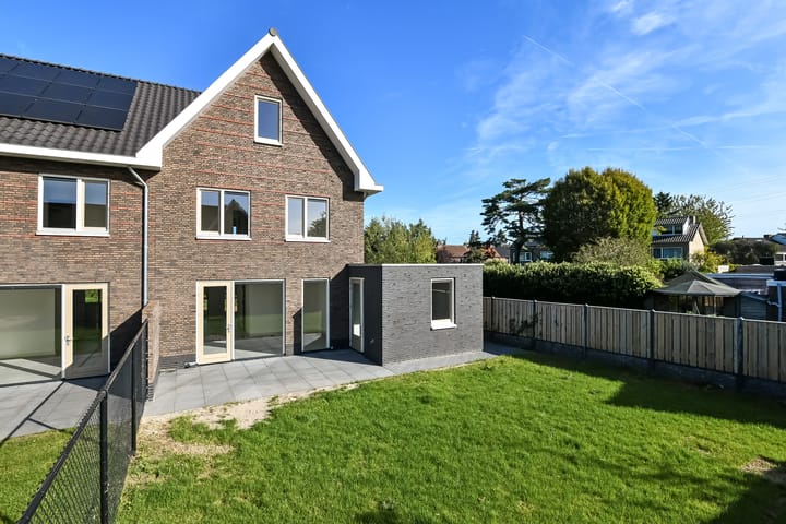 Photo 45 of Kruisbessenstraat 39