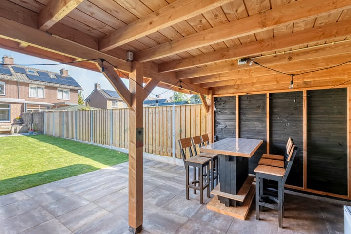 Foto 30 van Auke Vosstraat 34