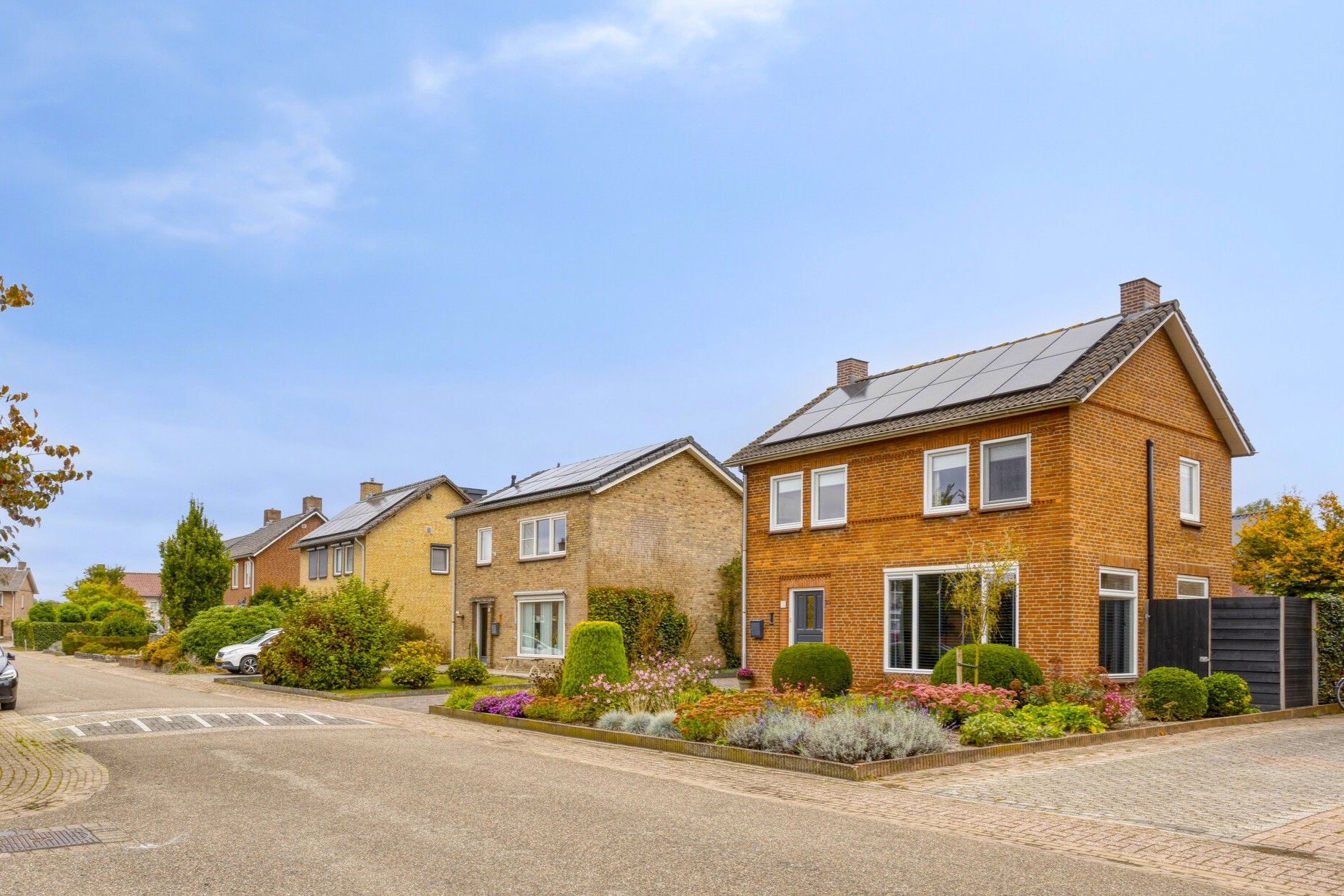 Foto 42 van Burgem van Hultenstraat 30