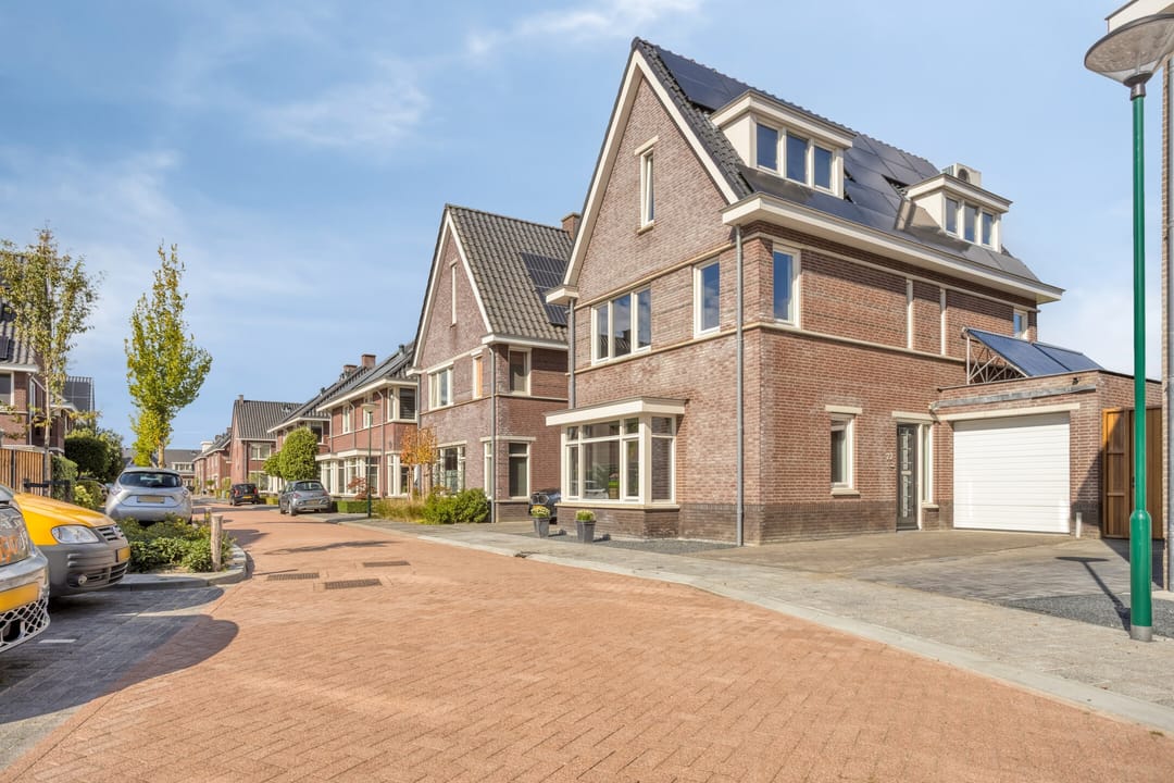 Foto 2 van Altena 23