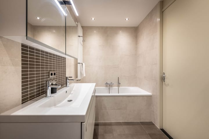 Foto 31 van Rechtsbuitenstraat 2