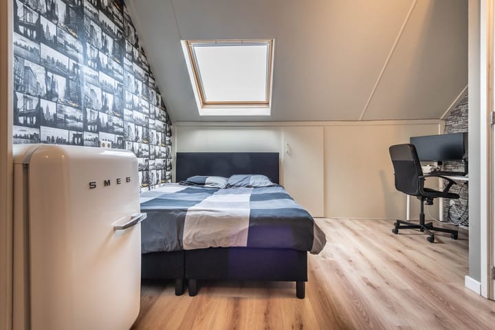 Foto 35 van Rechtsbuitenstraat 2