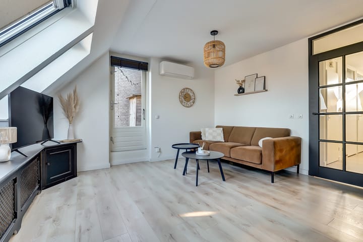 Foto 2 van Harmonieplein 107