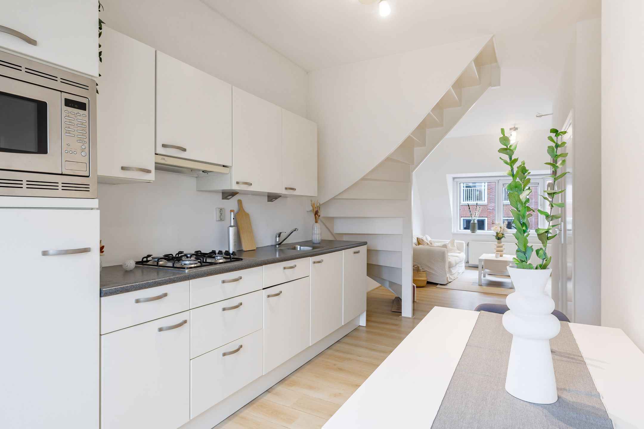 Foto 12 van Lange Nieuwstraat 84-B