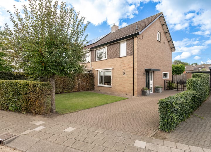 Photo 1 of Prins Frederik Hendrikstraat 3