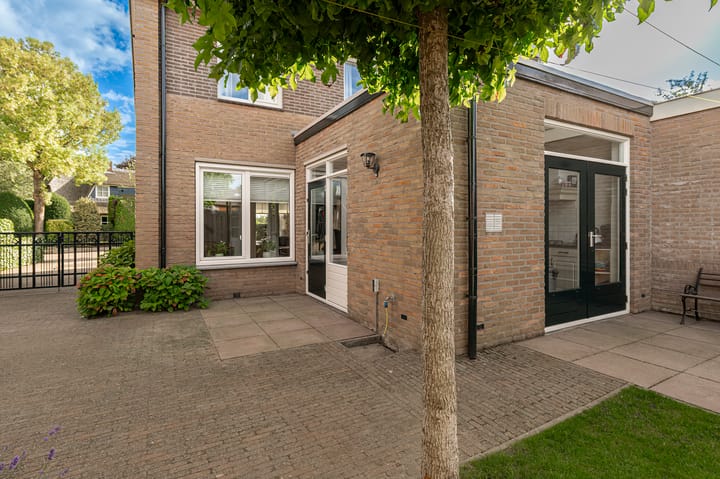 Photo 24 of Prins Frederik Hendrikstraat 3