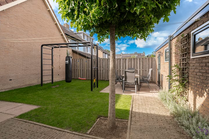 Photo 26 of Prins Frederik Hendrikstraat 3