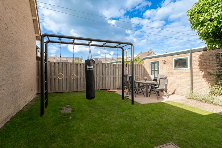 Photo 27 of Prins Frederik Hendrikstraat 3