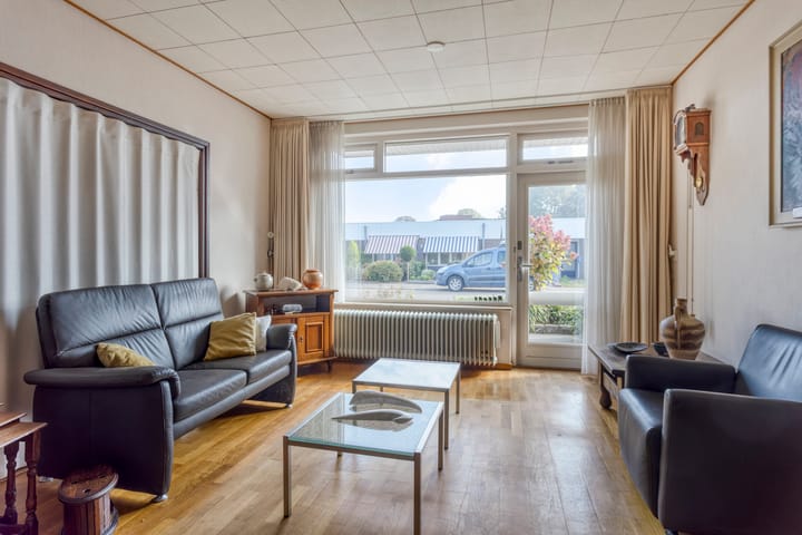 Photo 2 of Weverstraat 4