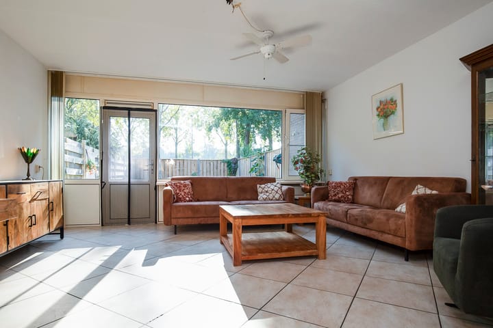 Foto 2 van Vronen 64