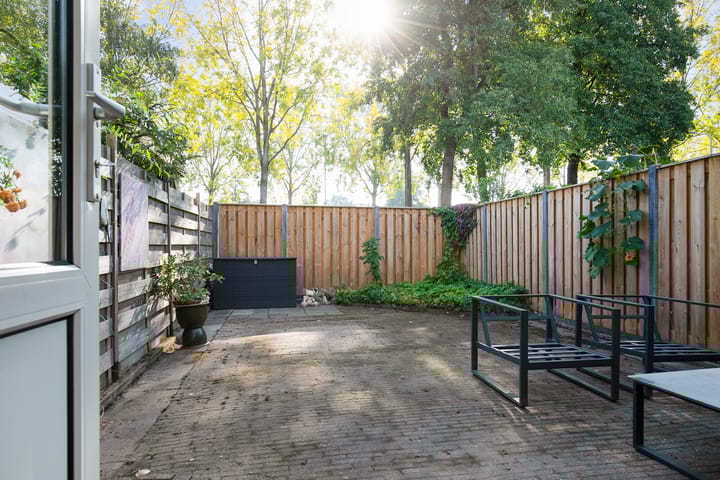 Foto 5 van Vronen 64