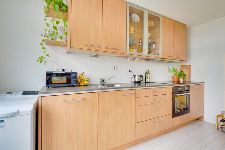 Photo 7 of Narcisstraat 8-B