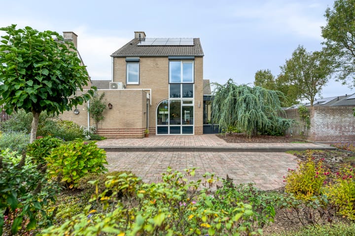 Foto 25 van Halfeweg 16