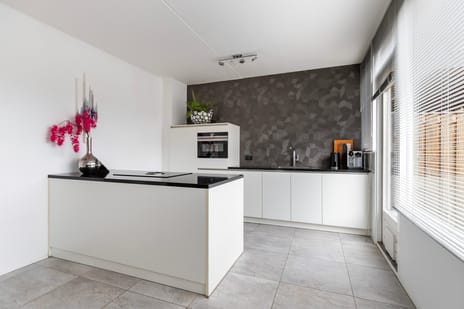 Ratelaar 10 tertiary image