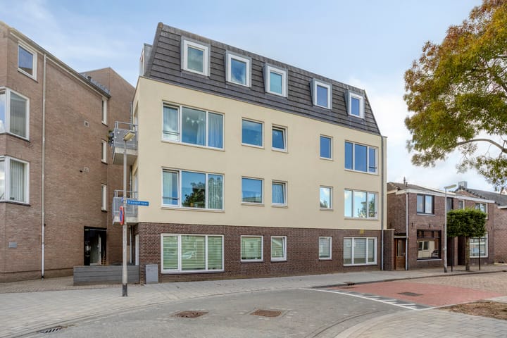 Foto 1 van Haagsteeg 1