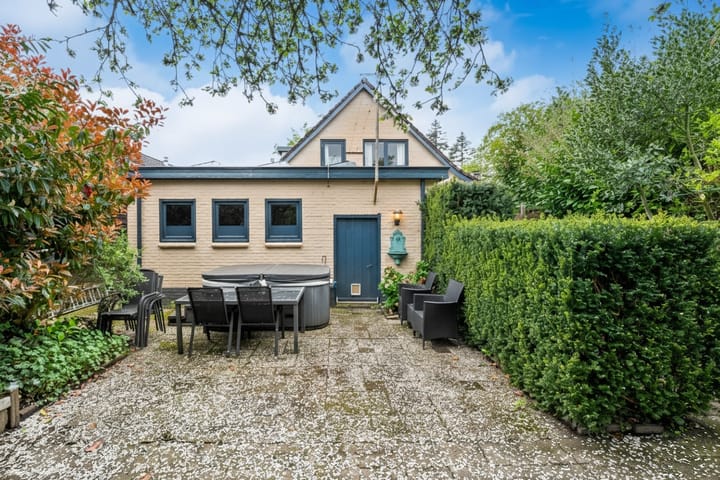 Photo 3 of Hoofdstraat 23