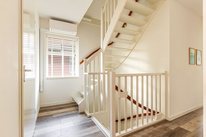 Photo 38 of Bezaan 43