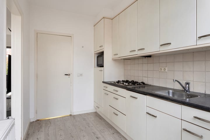 Photo 15 of Hoge Hofstraat 8