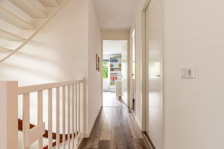 Photo 42 of Bezaan 43