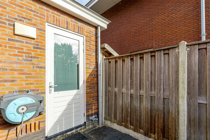 Photo 77 of Bezaan 43