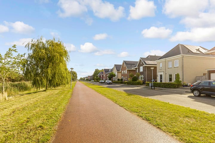 Photo 83 of Bezaan 43