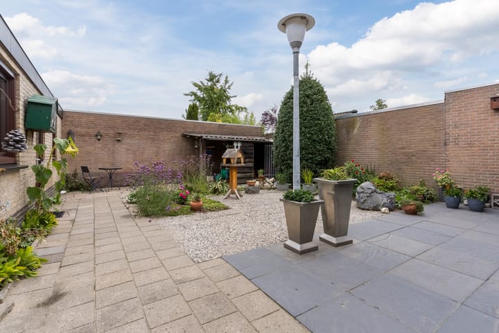 Foto 33 van Lensheuvel 53