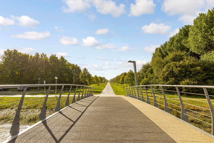 Photo 95 of Bezaan 43