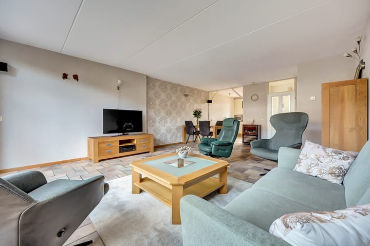 Foto 11 van Ruys de Beerenbrouckstraat 12