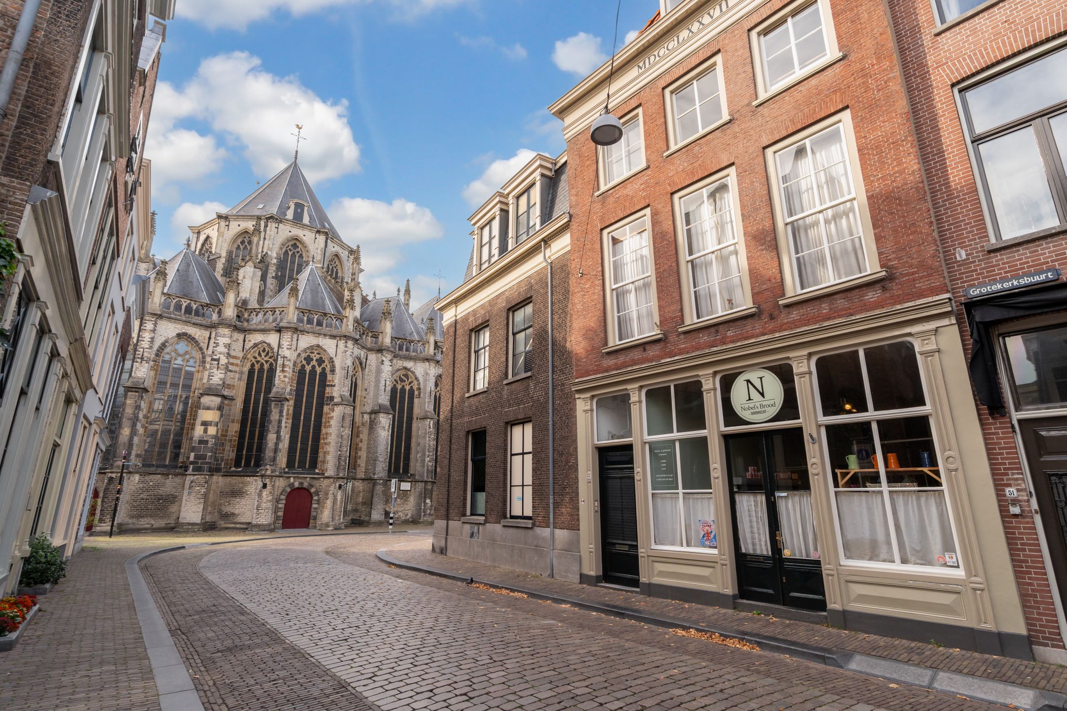 Photo 45 of Voorstraat 382-A