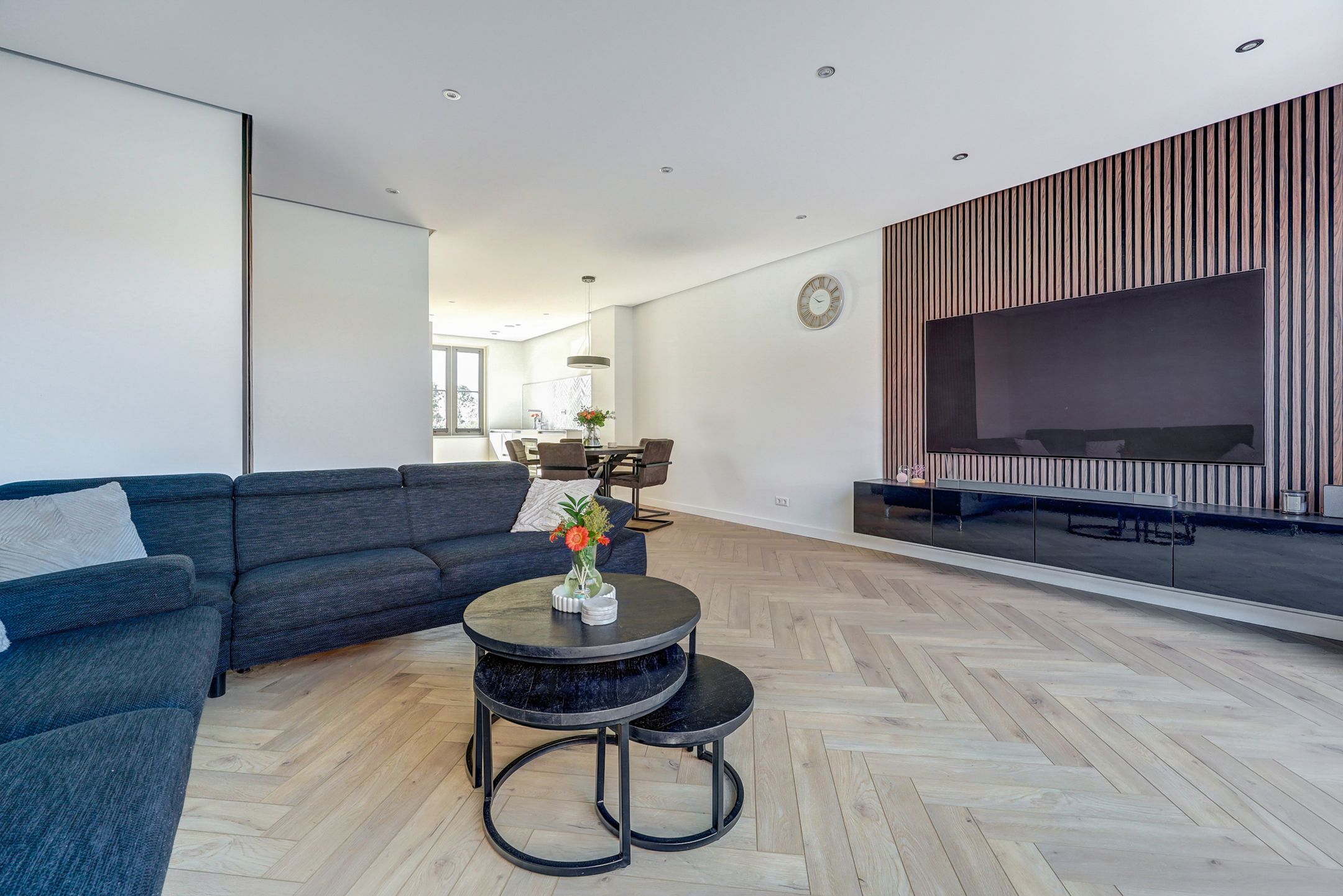 Foto 12 van Laan van Hout 23