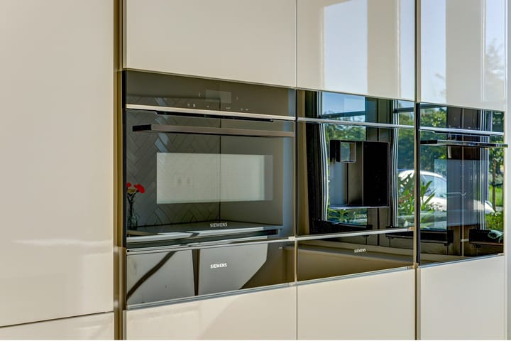 Photo 18 of Laan van Hout 23