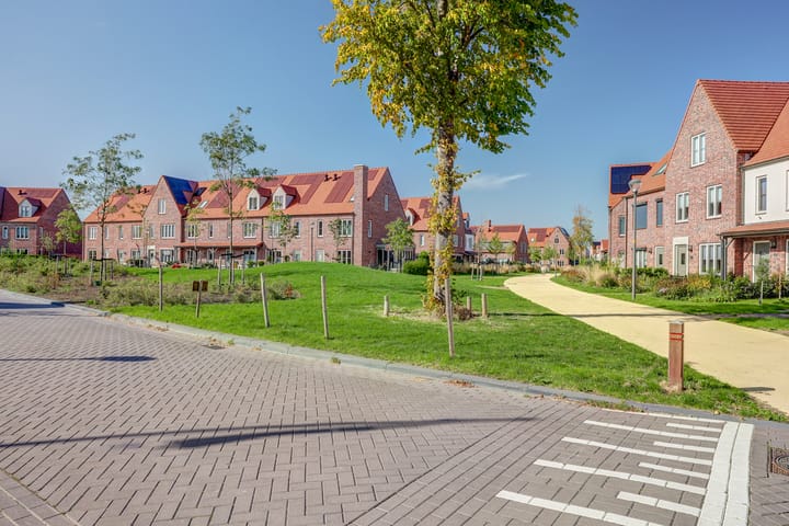 Photo 45 of Laan van Hout 23