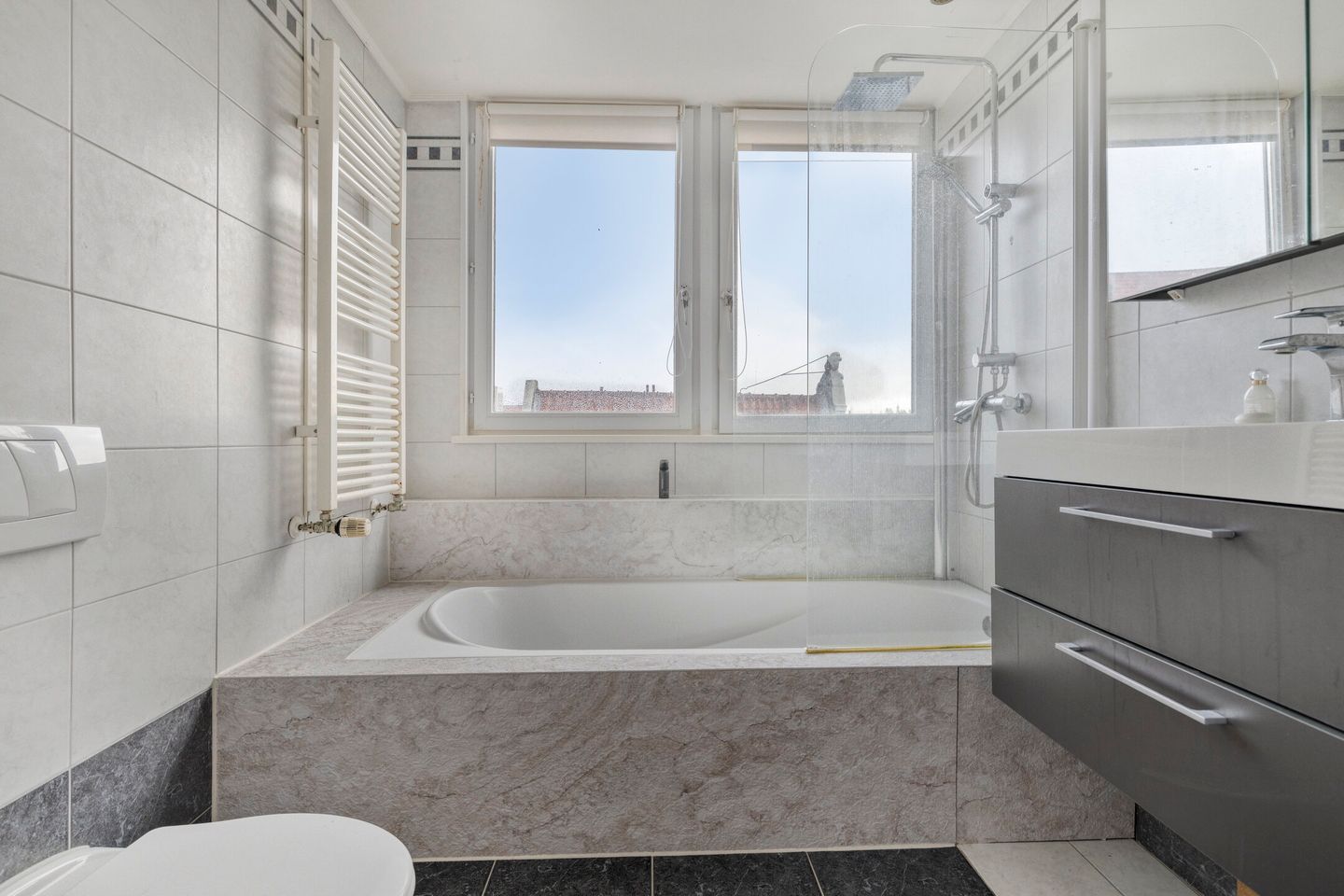 Foto 25 van Bloemstraat 162-3